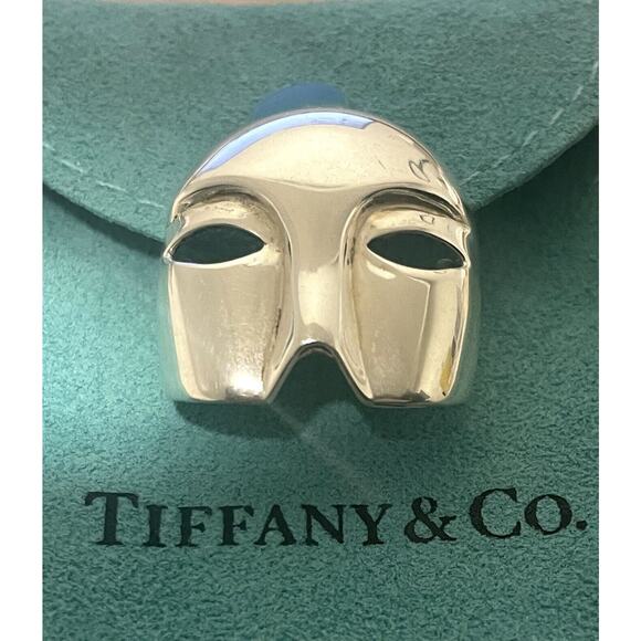 Rare Tiffany & Co. Sterling Silver Mask Brooch- The Phantom of the Opera - Picture 4 of 14